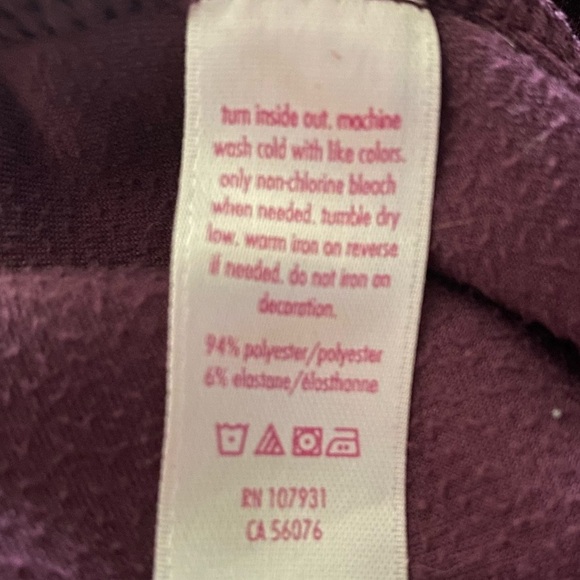 💥Justice Velvet Cropped Hoodie Purple 18/20 - Picture 6 of 7